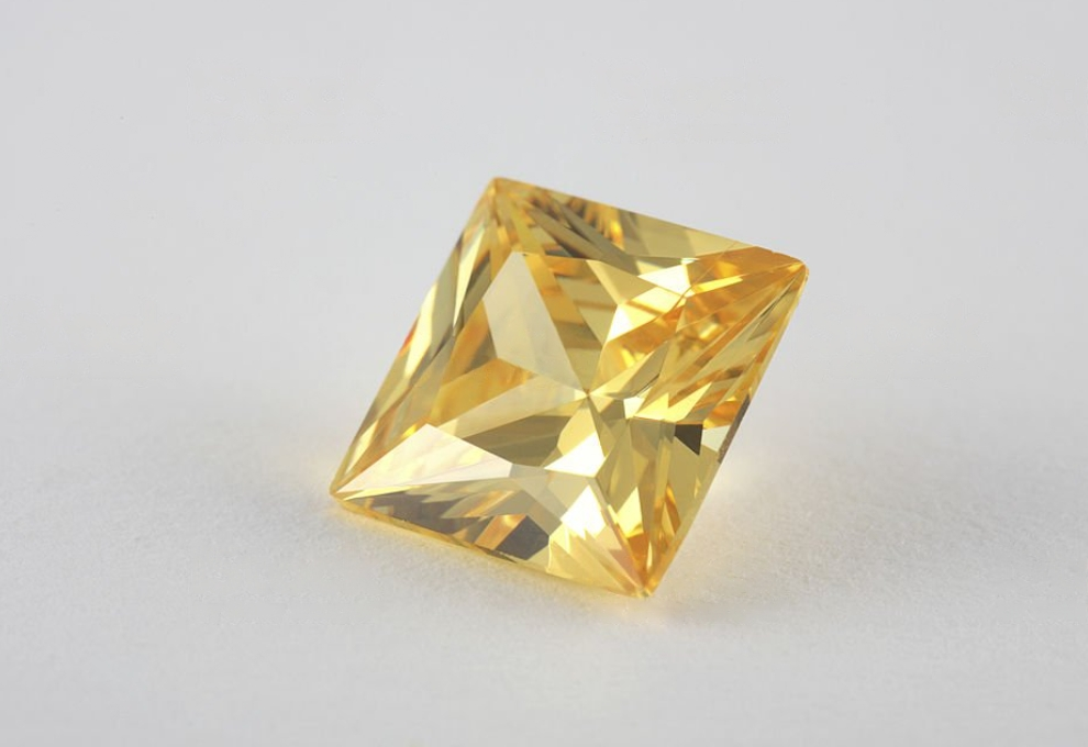 yellow_Diamond_1